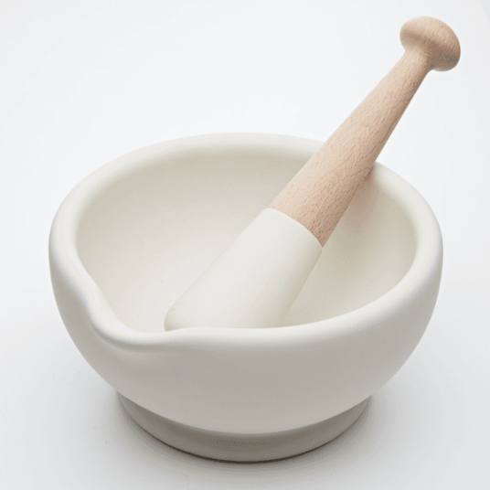 Milton Brook - Morter og pistill 21 cm hvit