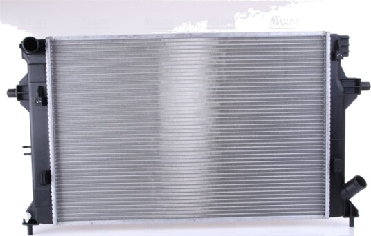 Radiator NISSENS 606552