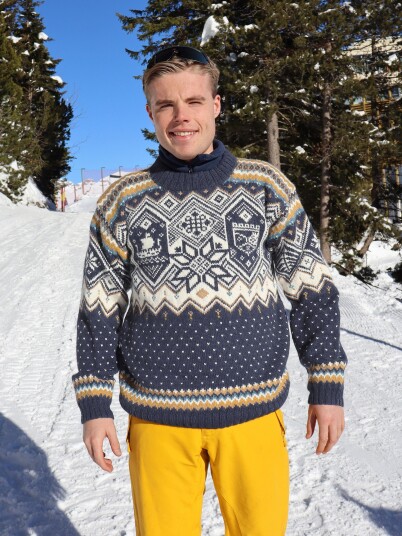 Dale Garn 482 09A Vm Genser Trondheim 2025 Original (Alpakka Forte)