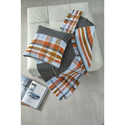 Cool Wool Big Pude av Lana Grossa Pute Strikkeoppskrift Str 50 x 50cm