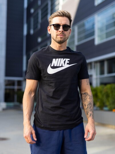 Nike Icon Futura Tee Sort XS