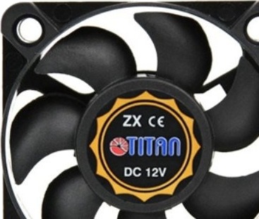 Titan Tfd-5010M12z Vifte 5cm 4500 Rpm 23 Db 8.63 Cfm Sort Titan Tfd-5010M12z Vifte 5cm 4500 Rpm 23 Db 8.63 Cfm Sort