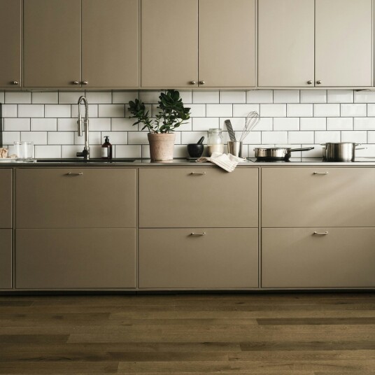 Pergo Parkett Falster Saddle Brown Oak Pergo Parkett Falster Saddle Brown Oak