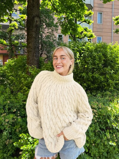 House Of Yarn Øk 05-03B Aud Genser