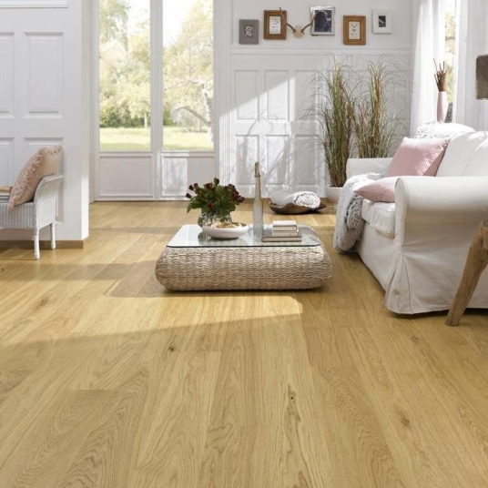 Tarkett Pure Eik Natur plank XT Tarkett Pure Eik Natur plank XT