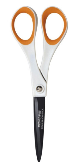 Fiskars Titanium Non-Stick Saks 18 cm