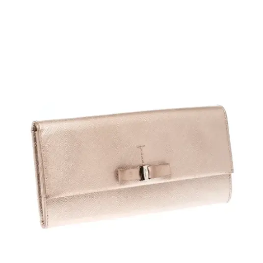 Salvatore Ferragamo Dame Beige