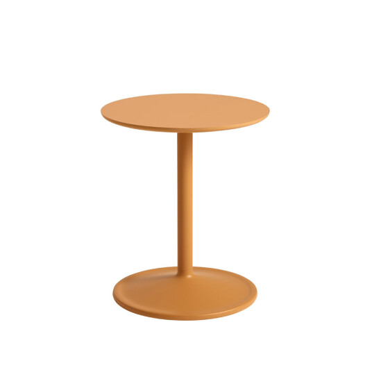 Muuto Soft sidebord Ø 41 cm Orange laminate H: 48 cm
