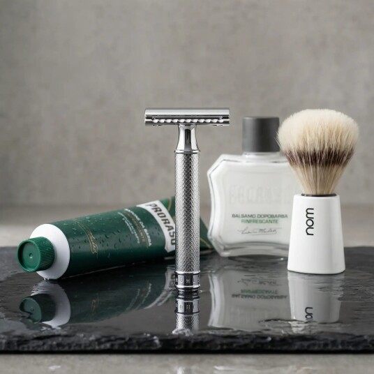 Introsett til tradisjonell barbering INTRO-01-EUK-89-SV-HVIT