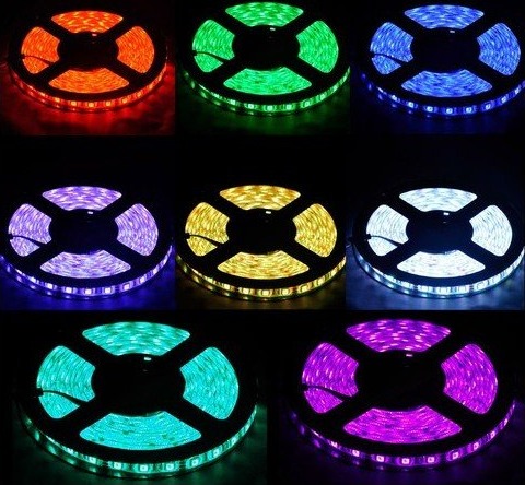 V Tac 5m 4,8W/m RGB sprutsikker LED strip 12V DC IP65 30 LED per meter