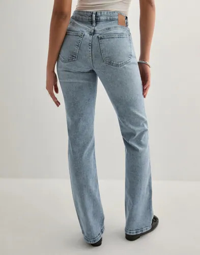 Pieces Blå Pckelly Mw Straight Jeans LB302 Noo