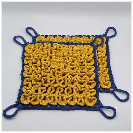 Bricon Grytekluter av Rito Krea Hekleoppskrift på grytekluter 25x25 cm Bricon Grytekluter av Rito Krea Hekleoppskrift på grytekluter 25x25 cm
