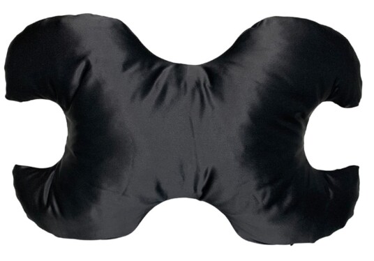 Save My Face Le Grand Large Pillow w. 100% Silk Cover Black Save My Face Le Grand Large Pillow w. 100% Silk Cover Black