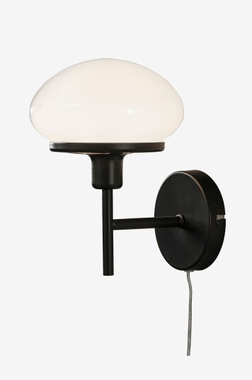 Aneta Lighting LightingVegglampe New AugustSvartVegglamperFra Homeroom