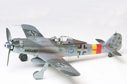 Tamiya 1/48 Focke-Wulf FW190 D-9