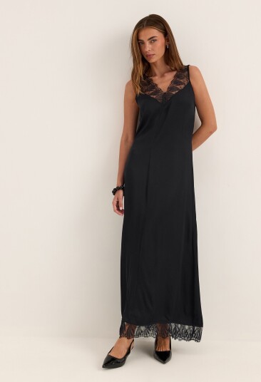 Vero Moda Awclaire Sl V neck Ankle Lace Dress
