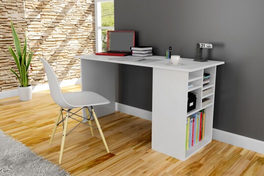 Skrivebord Lalenius 120 cm med Oppbevaringshyller Hvit