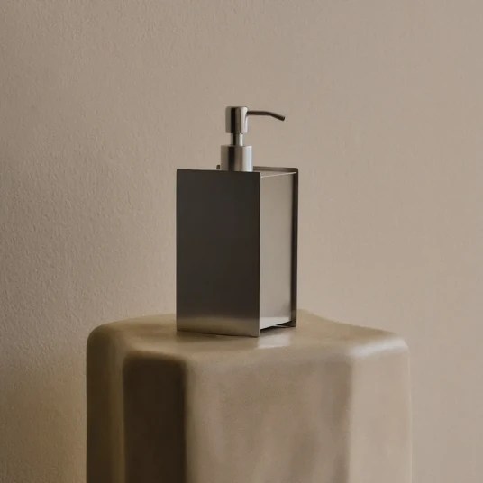 Ferm Living Såpedispenser Sama