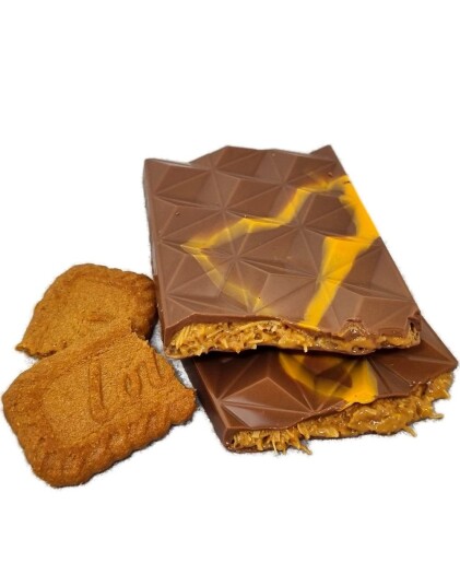 Sweet Gate Håndlaget Dubai Sjokolade med Lotus Biscoff 80 gram Sweet Gate Håndlaget Dubai Sjokolade med Lotus Biscoff 80 gram