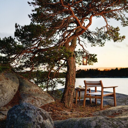 Skargaarden Djurö sidebord 42 cm teak Skargaarden