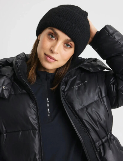 Röhnisch Rib Beanie Black Röhnisch Rib Beanie Black