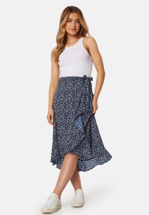 BUBBLEROOM Flounce Midi Wrap Skirt Dark blue/Patterned 4XL BUBBLEROOM Flounce Midi Wrap Skirt Dark blue/Patterned 4XL