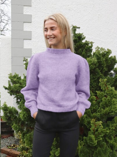 Dale Garn 408 23S Misty Genser