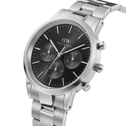 Daniel Wellington DW Watch Iconic Chronograph Link Onyx S 42mm Silver Daniel Wellington DW Watch Iconic Chronograph Link Onyx S 42mm Silver