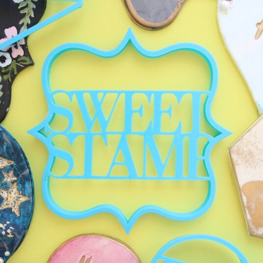 Sweet Stamp Utstikker Til Kaketopp Plakett 