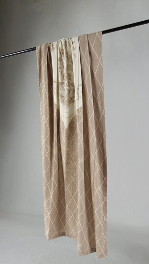 Gardin Eugene beige Størrelse: 140 x 260 cm