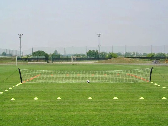 Fotballtennis nett m/ stolper Fotballtennis nett m/ stolper