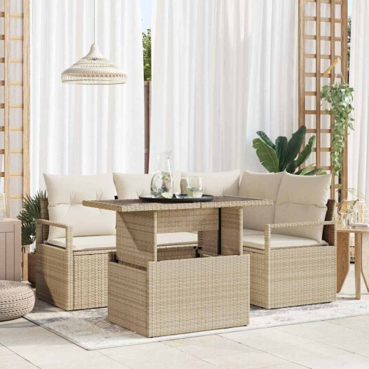 5-delt hagesofaset med puter i beige poly-rattan