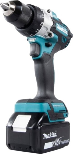 Makita Slagbormaskin DHP486 18v 2 Batterier