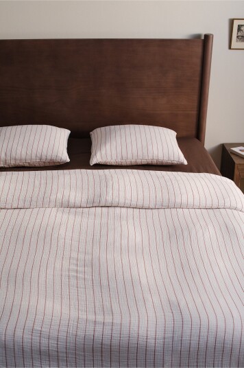 Jotex Dynetrekksett i Musselin Dobbeltseng Cayenne/offwhite AMILIA 21364501197