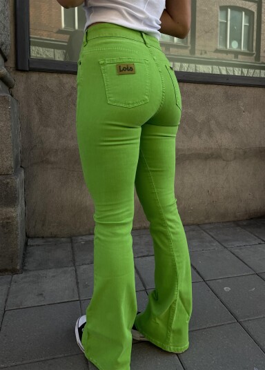 Lois Raval 16 Megalia Shot Lois Raval 16 Megalia Shot