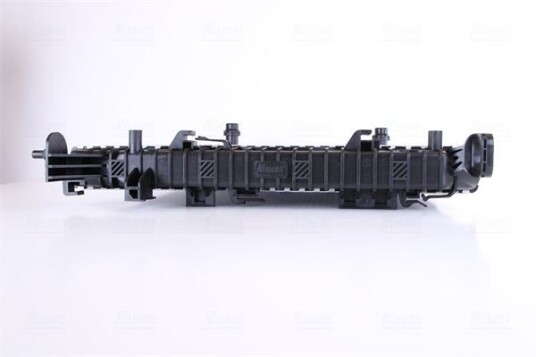 Radiator NISSENS 60323