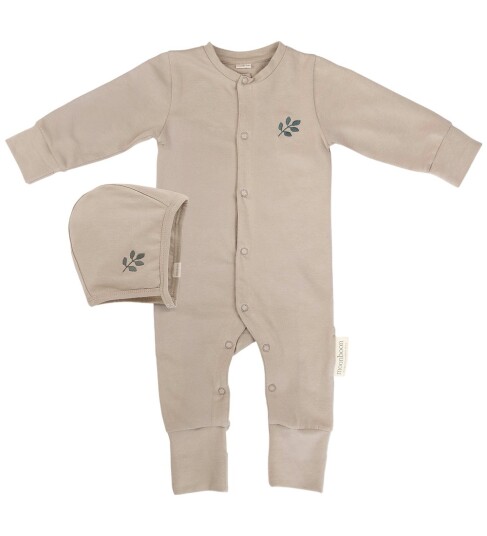 Moonboon Sleep Suit & Bonnet Giftbox 9 12 M. Beige 80 CM Moonboon Sleep Suit & Bonnet Giftbox 9 12 M. Beige 80 CM