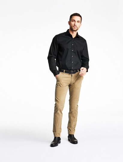 Lindbergh Black Technical :Cut Away Collar, Tailor - Black - L