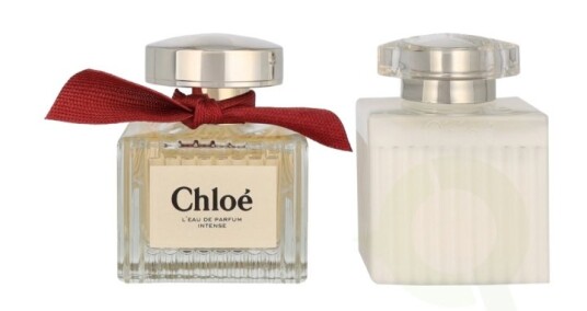 Chloé Signature Intense Gavesett 150 ml Eau de Parfum med 50 ml Parfyme og 100 ml Bodylotion Chloé Signature Intense Gavesett 150 ml Eau de Parfum med 50 ml Parfyme og 100 ml Bodylotion