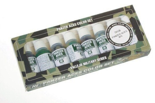 Vallejo Panzer Aces No.5 (Crew Uniforms German) 8 stk. 17ml