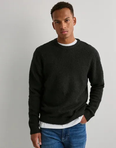 Brand Island Marcello Crew Neck Knit Strikkegensere Svart Brand Island Marcello Crew Neck Knit Strikkegensere Svart