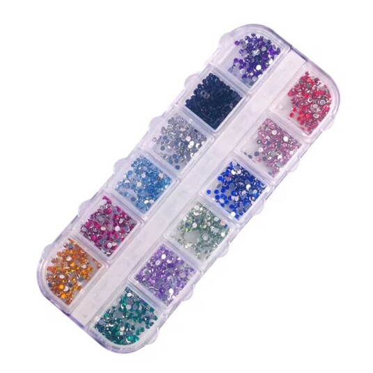 2000 Rhinestone Nail Decorations Ulike farger i aske