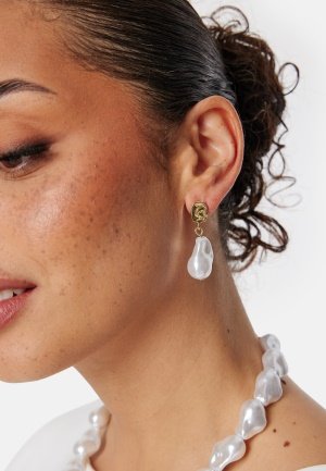 VERO MODA Vmshira Earrings Gold Onesize VERO MODA Vmshira Earrings Gold Onesize