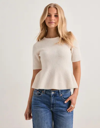 Pieces Beige Pcsilly Ss O Neck Peplum Knit Bc