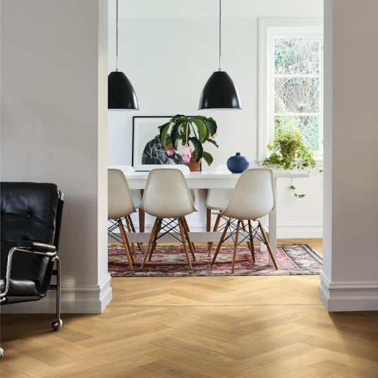 Pergo Parkett Saltholm Natural Herringbone Oak Pergo Parkett Saltholm Natural Herringbone Oak