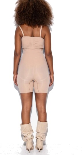 LYKKELAND ateliér Alturra Highwaist Shaping Shorts   Tan   Beige   48 52