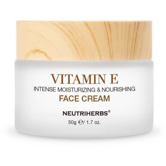 Neutriherbs Vitamin E Face Cream Intense Moisturizing & Nourishing 50 g Neutriherbs Vitamin E Face Cream Intense Moisturizing & Nourishing 50 g