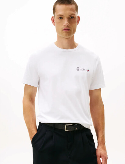 Tommy Hilfiger Small Crest Outline Tee - White - XXXL Tommy Hilfiger Small Crest Outline Tee - White - XXXL