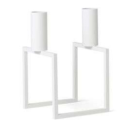 Audo Copenhagen Kubus 2-lys lysestake Hvit, Minimalistisk Ståldesign