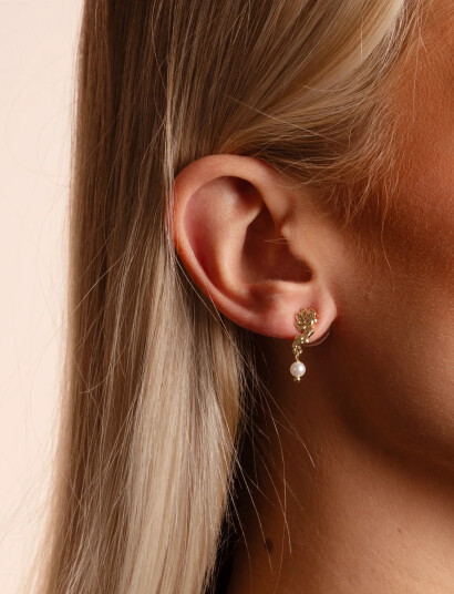 SNÖ of Sweden Cat Pendant Ear G/White Onesize Gold ONE SIZE SNÖ of Sweden Cat Pendant Ear G/White Onesize Gold ONE SIZE